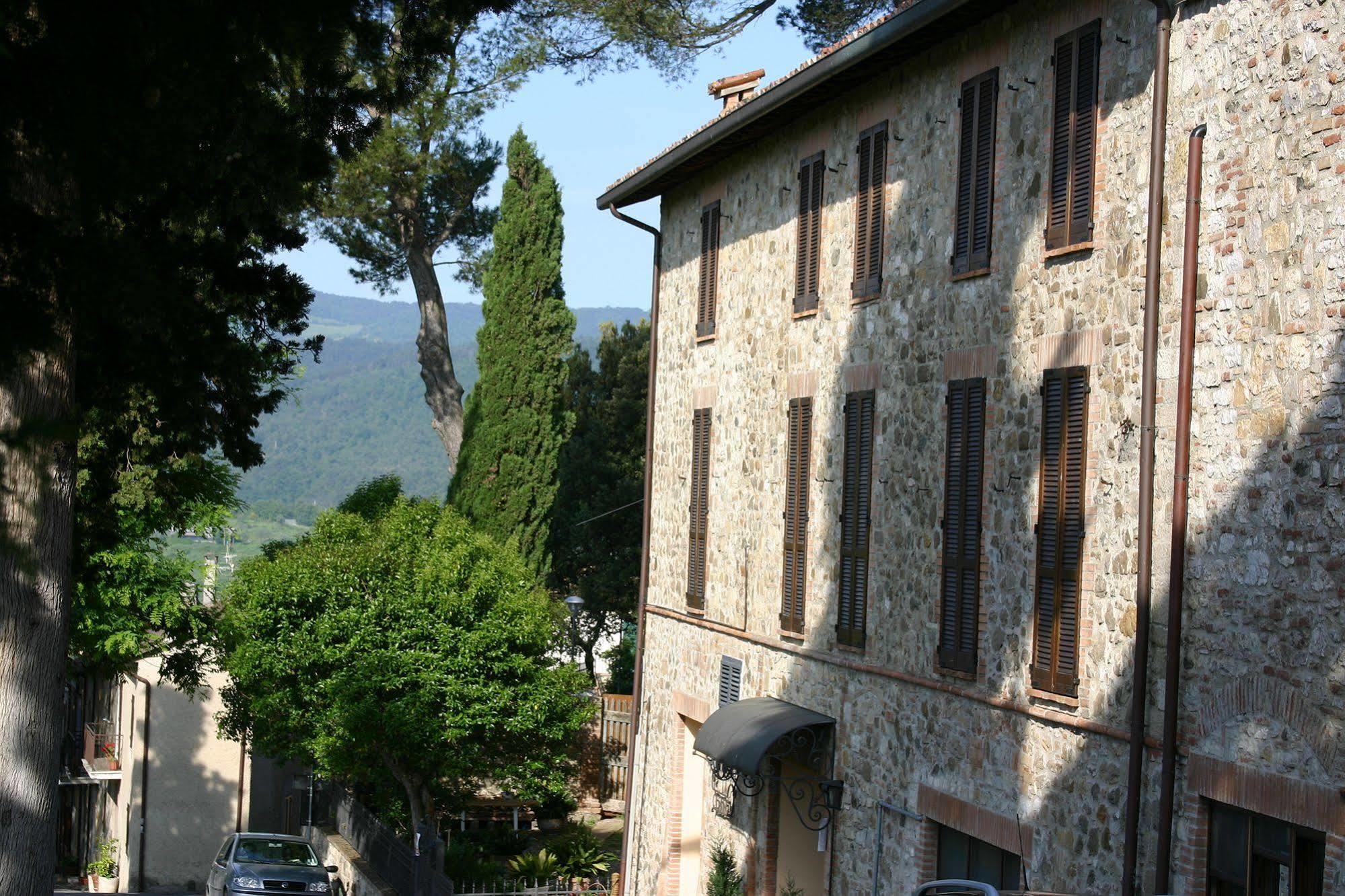 Relais Villa Valentini San Venanzo Esterno foto