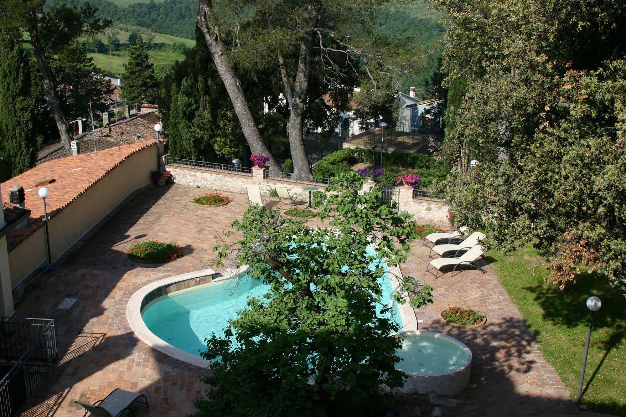 Relais Villa Valentini San Venanzo Esterno foto